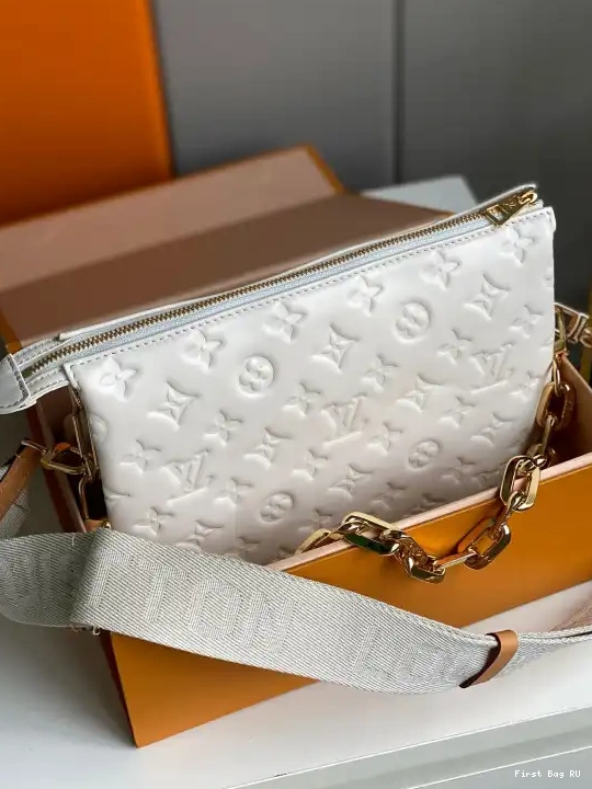First bag LOUIS COUSSIN VUITTON PM 0508